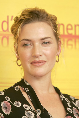 Kate Winslet at event of Finding Neverland (2004)