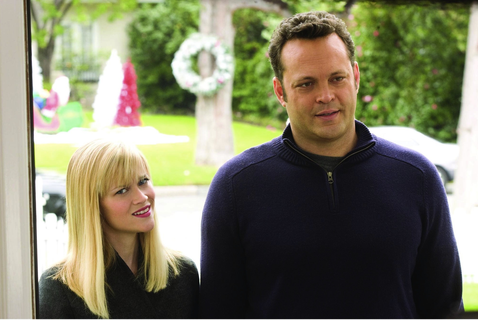 Still of Vince Vaughn and Reese Witherspoon in Four Christmases (2008)