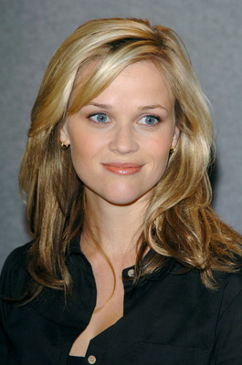 Reese Witherspoon at event of Ties jausmu riba (2005)