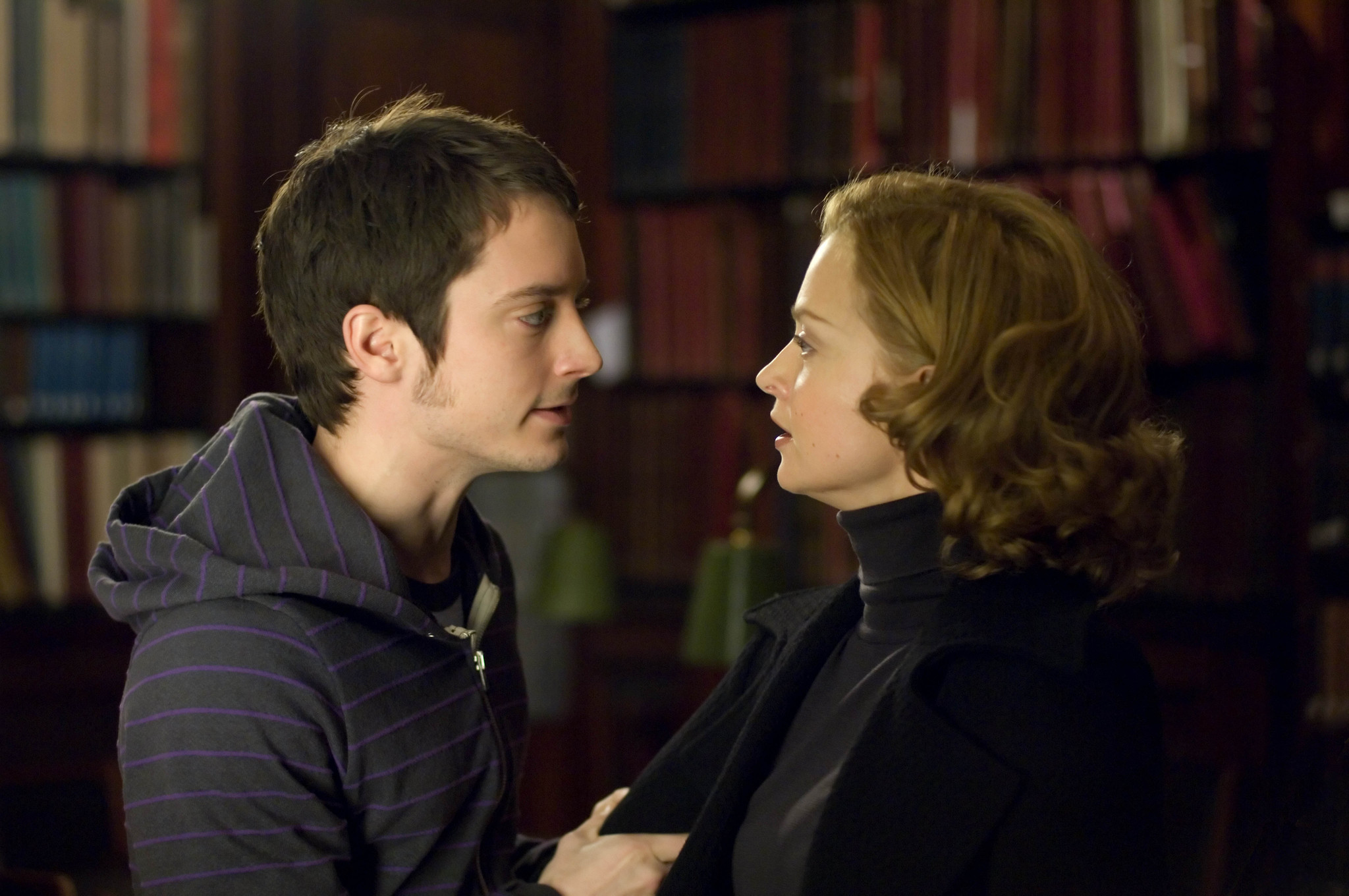 Still of Elijah Wood and Julie Cox in The Oxford Murders (2008)