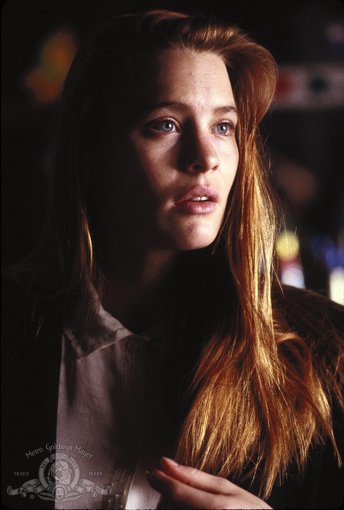 Still of Robin Wright in State of Grace (1990)