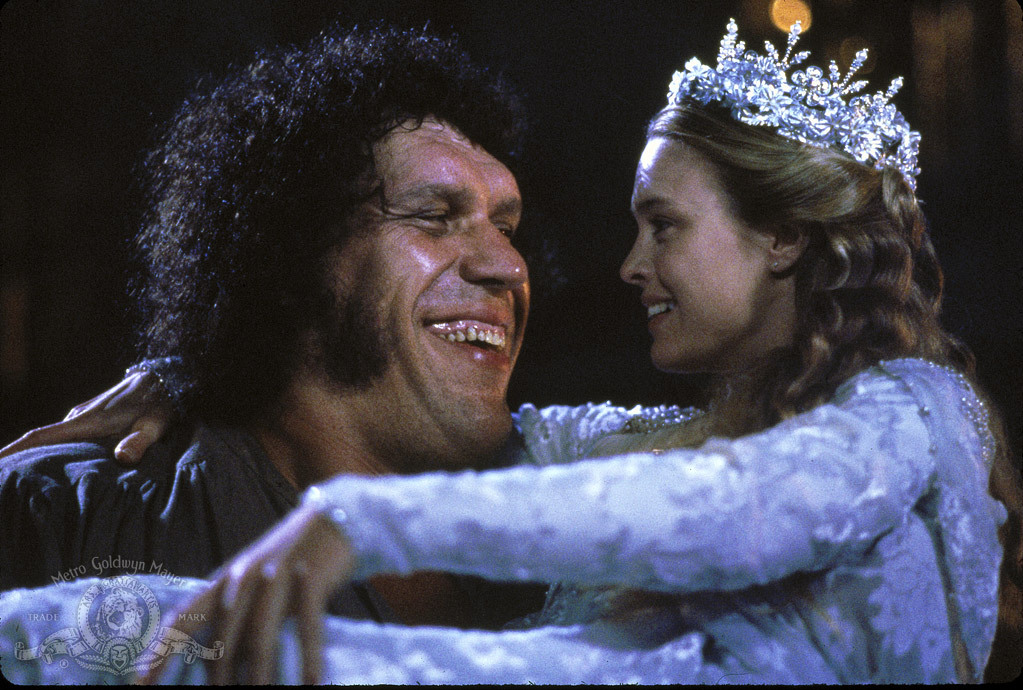 Still of Robin Wright and André the Giant in The Princess Bride (1987)