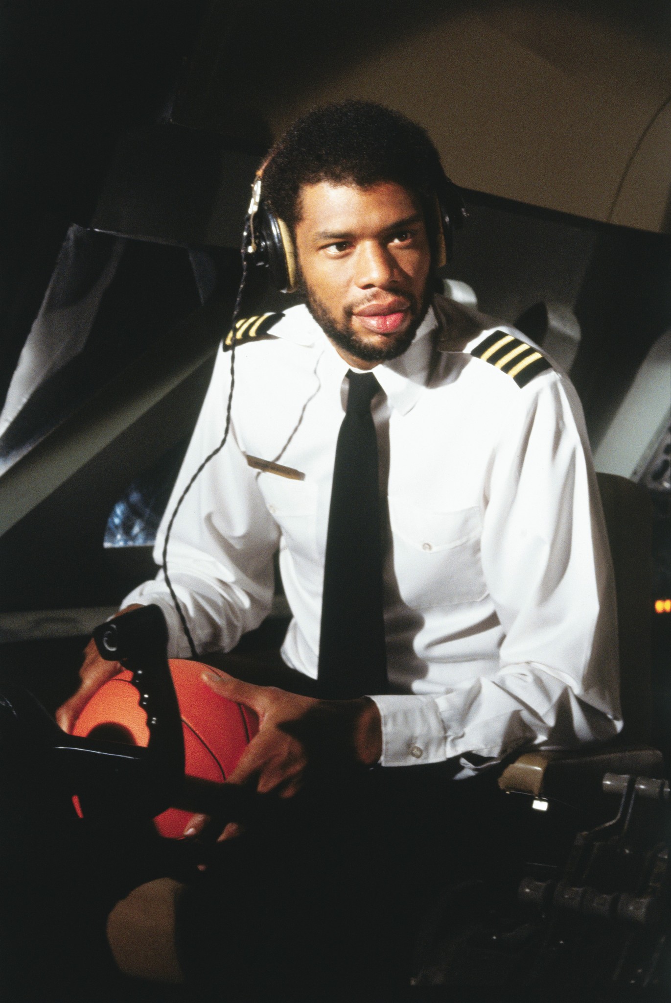 Still of Kareem Abdul-Jabbar in Airplane! (1980)