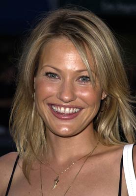 Joey Lauren Adams at event of Jay and Silent Bob Strike Back (2001)