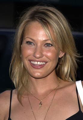 Joey Lauren Adams at event of Jay and Silent Bob Strike Back (2001)