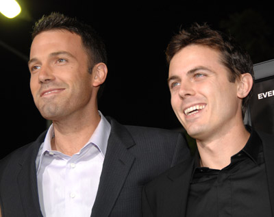 Ben Affleck and Casey Affleck at event of Dingusioji (2007)