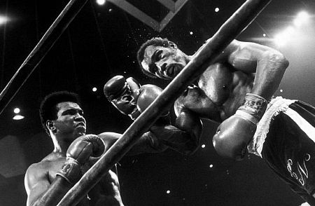 Muhammad Ali vs Ken Norton at Yankee Stadium, NY, September 28, 1976.