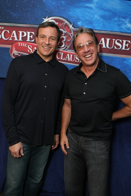 Tim Allen and Robert A. Iger at event of The Santa Clause 3: The Escape Clause (2006)