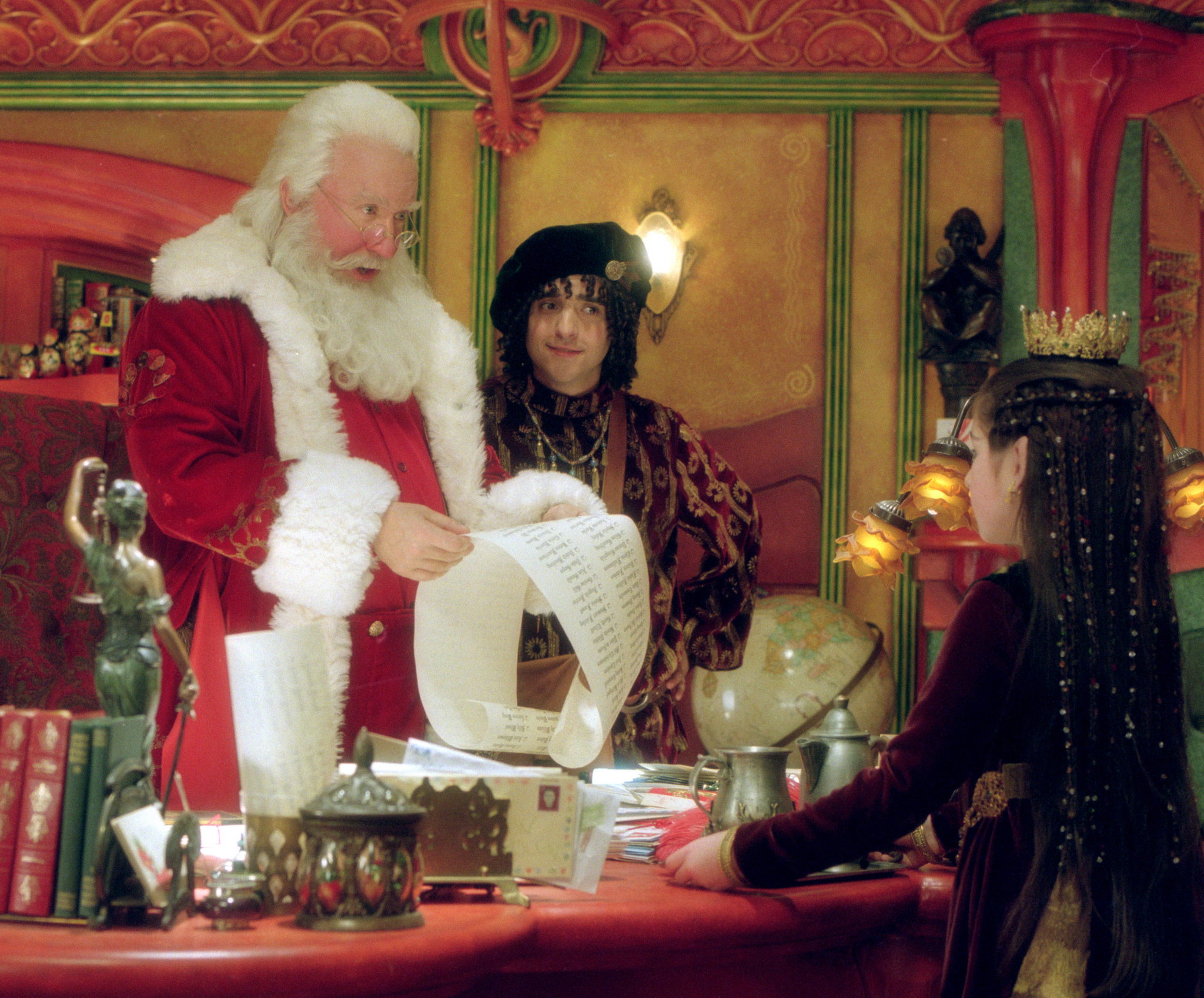 Still of Tim Allen and David Krumholtz in The Santa Clause 2 (2002)