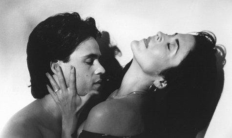 Still of Maria Conchita Alonso and Arie Verveen in Caught (1996)