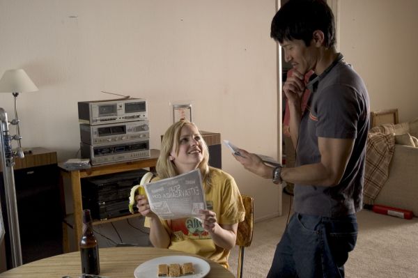 Still of Gregg Araki and Anna Faris in Smiley Face (2007)