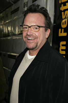 Tom Arnold at event of Happy Endings (2005)