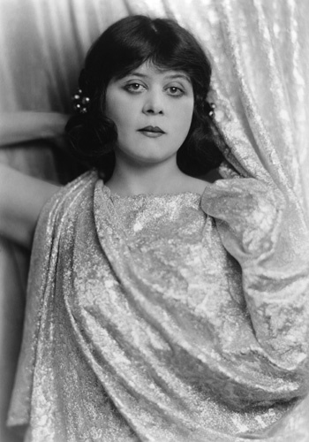 Theda Bara circa 1915