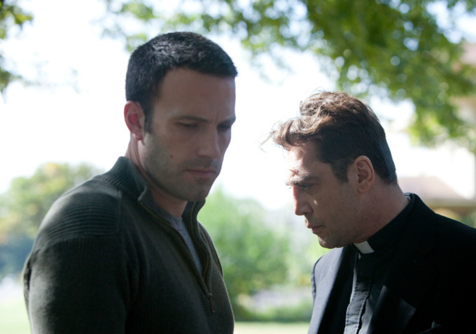 Still of Ben Affleck and Javier Bardem in To the Wonder (2012)