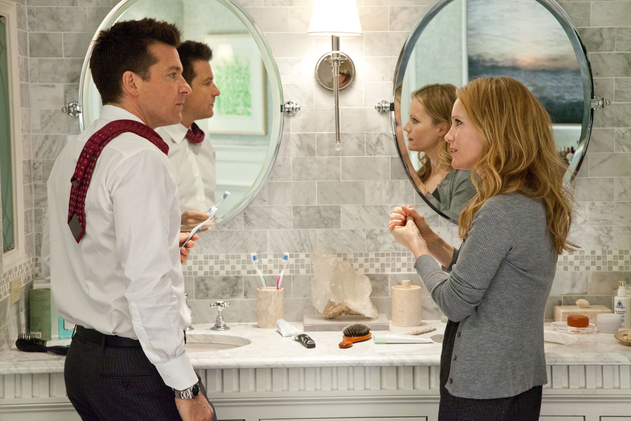 Still of Jason Bateman and Leslie Mann in Draugo kailyje (2011)