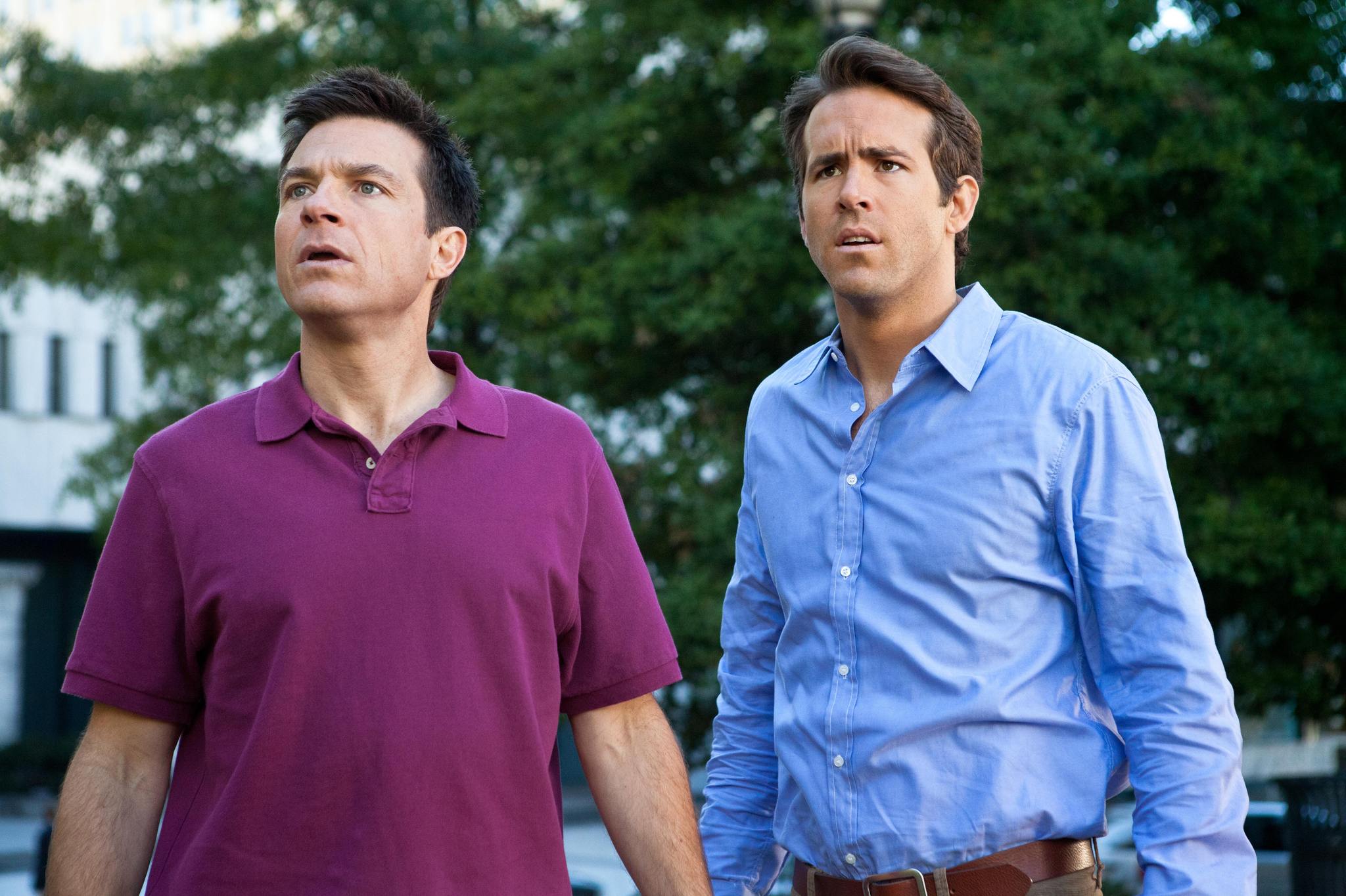 Still of Jason Bateman and Ryan Reynolds in Draugo kailyje (2011)