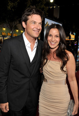 Jason Bateman and Amanda Anka at event of Couples Retreat (2009)