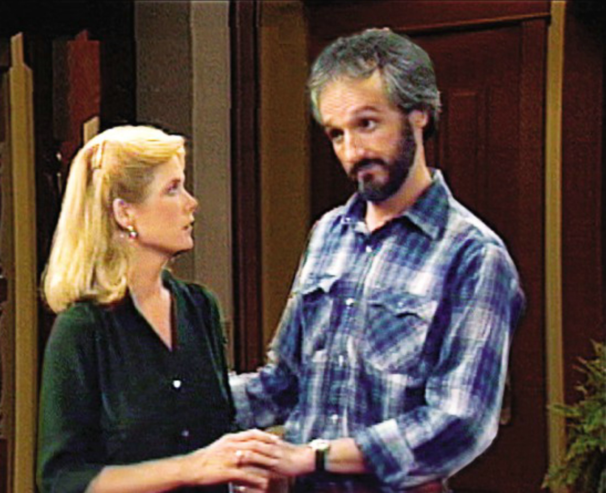 Still of Meredith Baxter and Michael Gross in Family Ties (1982)