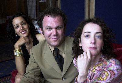 John C. Reilly, Jennifer Beals and Jane Adams at event of The Anniversary Party (2001)