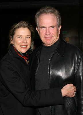 Warren Beatty and Annette Bening at event of For Your Consideration (2006)