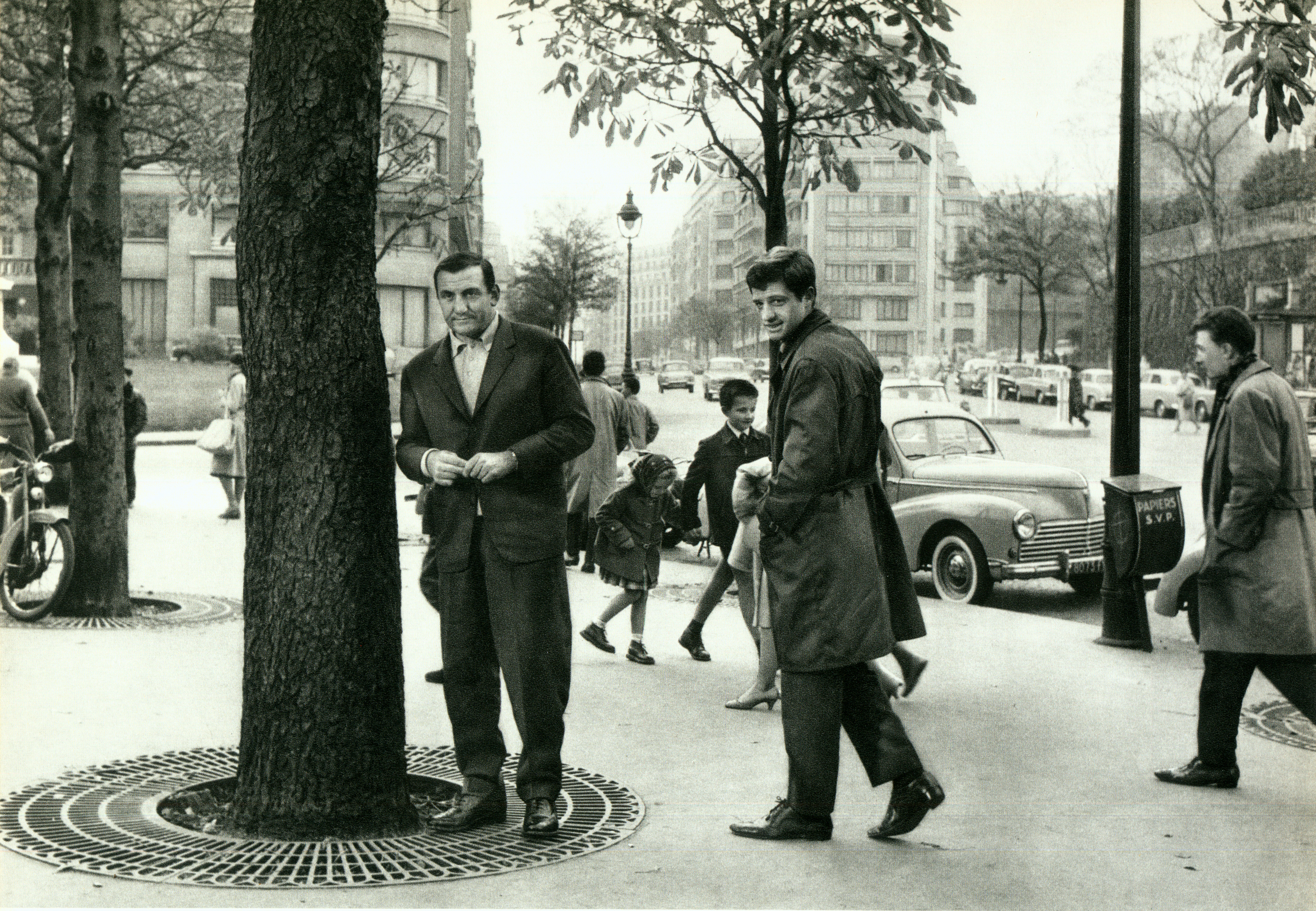 Still of Jean-Paul Belmondo and Lino Ventura in Classe tous risques (1960)