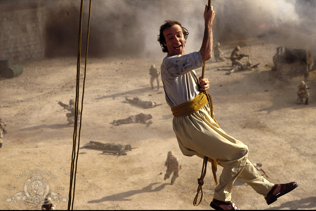 Still of Roberto Benigni in Son of the Pink Panther (1993)