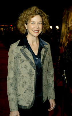 Annette Bening at event of The Last Samurai (2003)