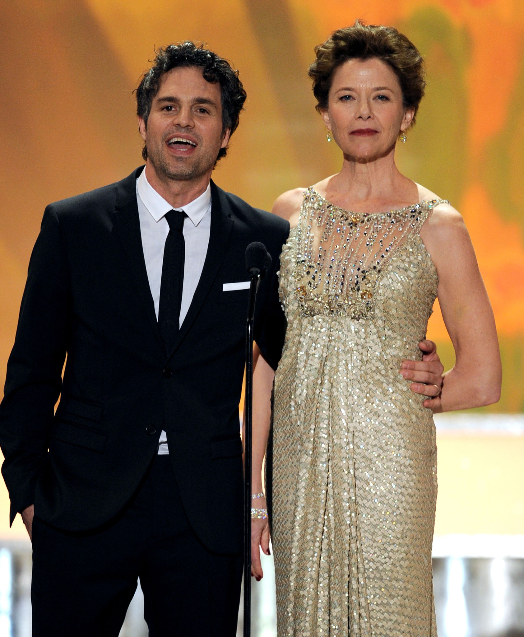 Annette Bening and Mark Ruffalo