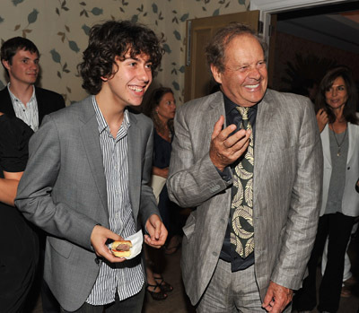 Bruce Beresford and Nat Wolff at event of Mao's Last Dancer (2009)