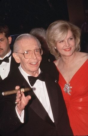 Milton Berle with wife Lorna Adams at hi 90th Brithday Party, 1998.