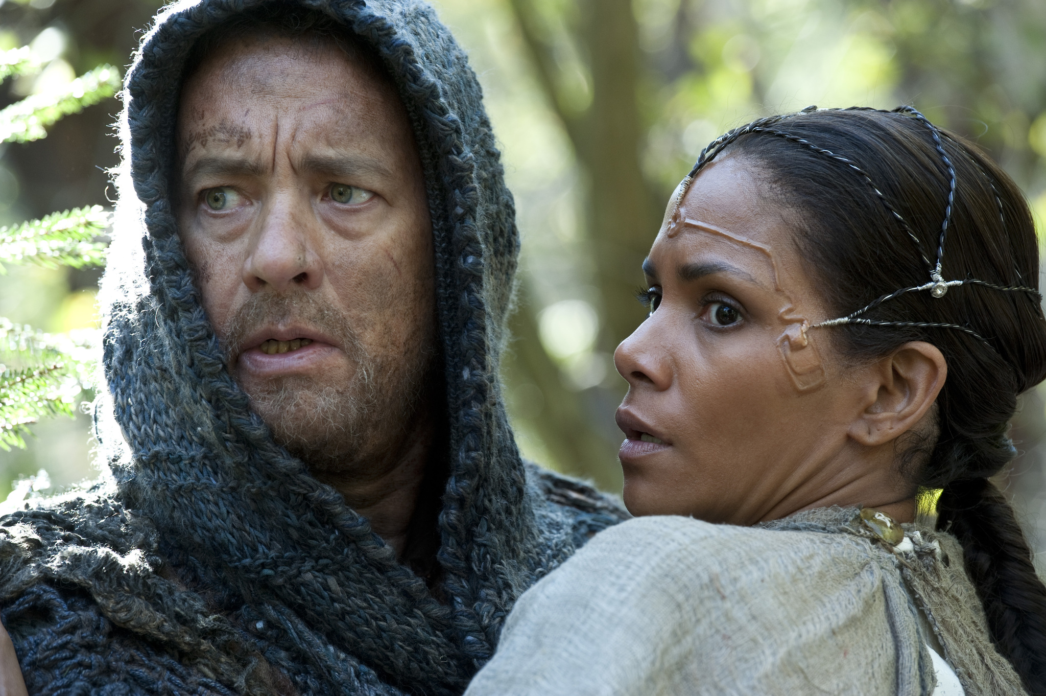 Still of Tom Hanks and Halle Berry in Debesu zemelapis (2012)