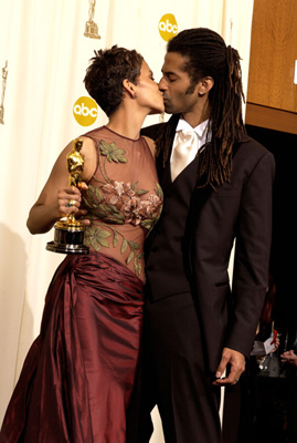 Halle Berry and Eric Benét