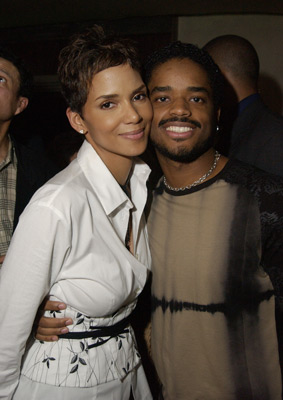 Halle Berry and Larenz Tate