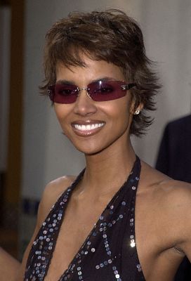 Halle Berry at event of Swordfish (2001)