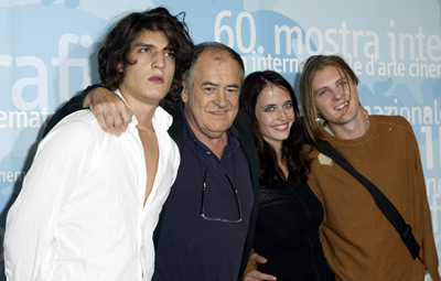 Bernardo Bertolucci, Louis Garrel, Michael Pitt and Eva Green at event of The Dreamers (2003)