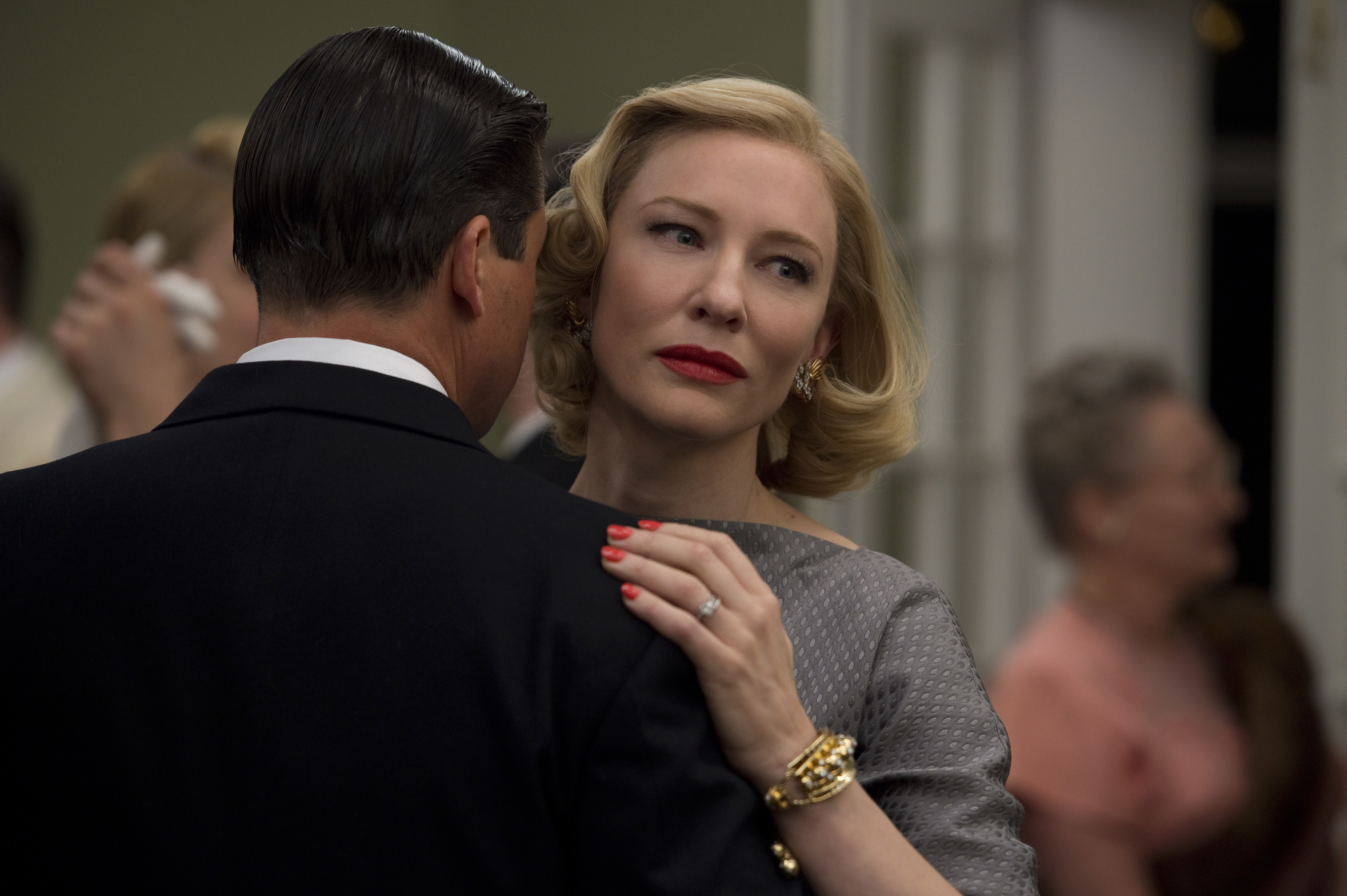 Still of Cate Blanchett and Kyle Chandler in Carol (2015)