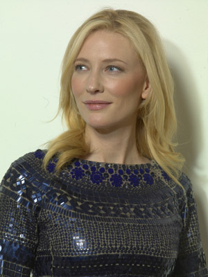 Cate Blanchett at event of Elizabeth: The Golden Age (2007)