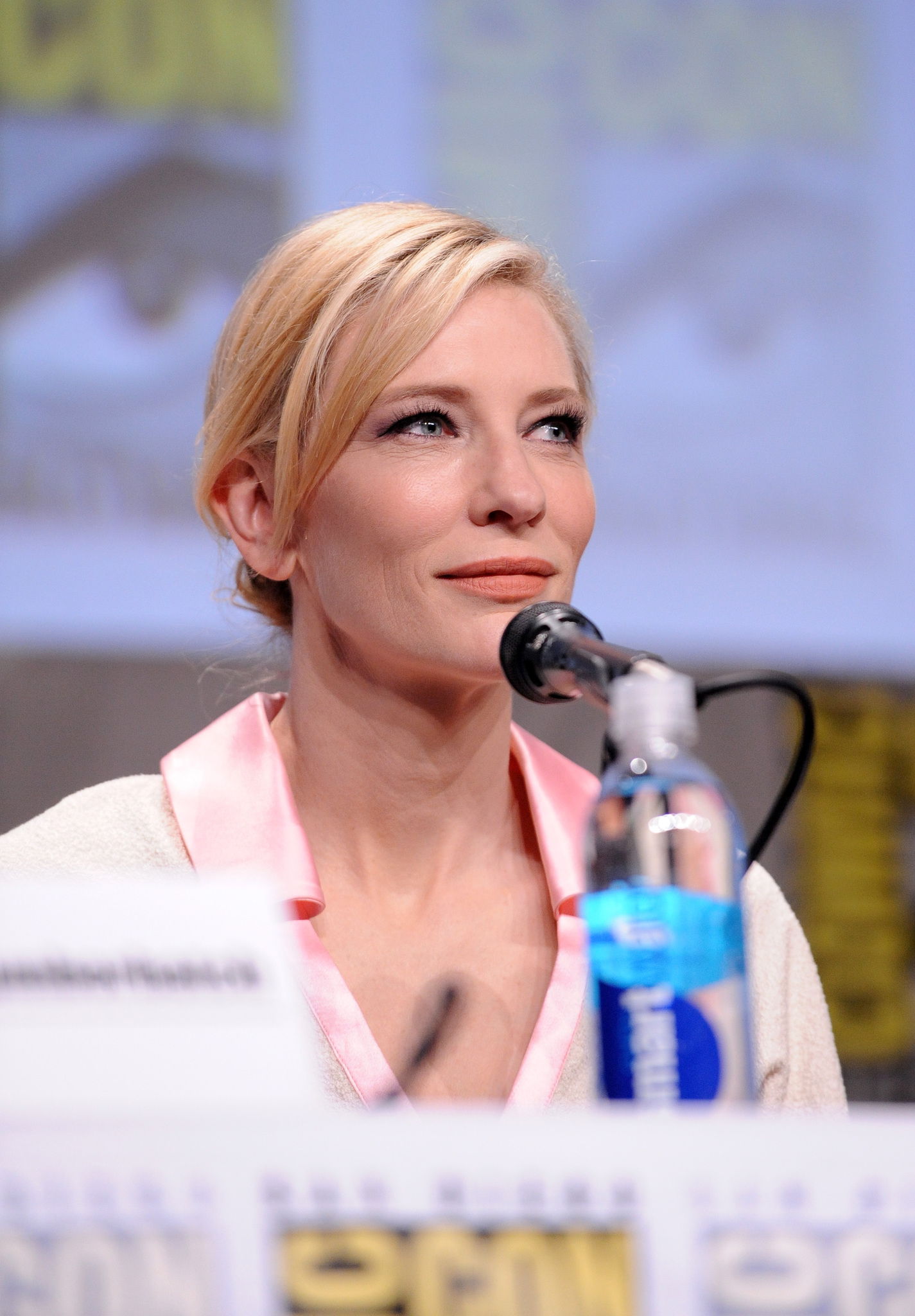 Cate Blanchett at event of Hobitas: Penkiu armiju musis (2014)