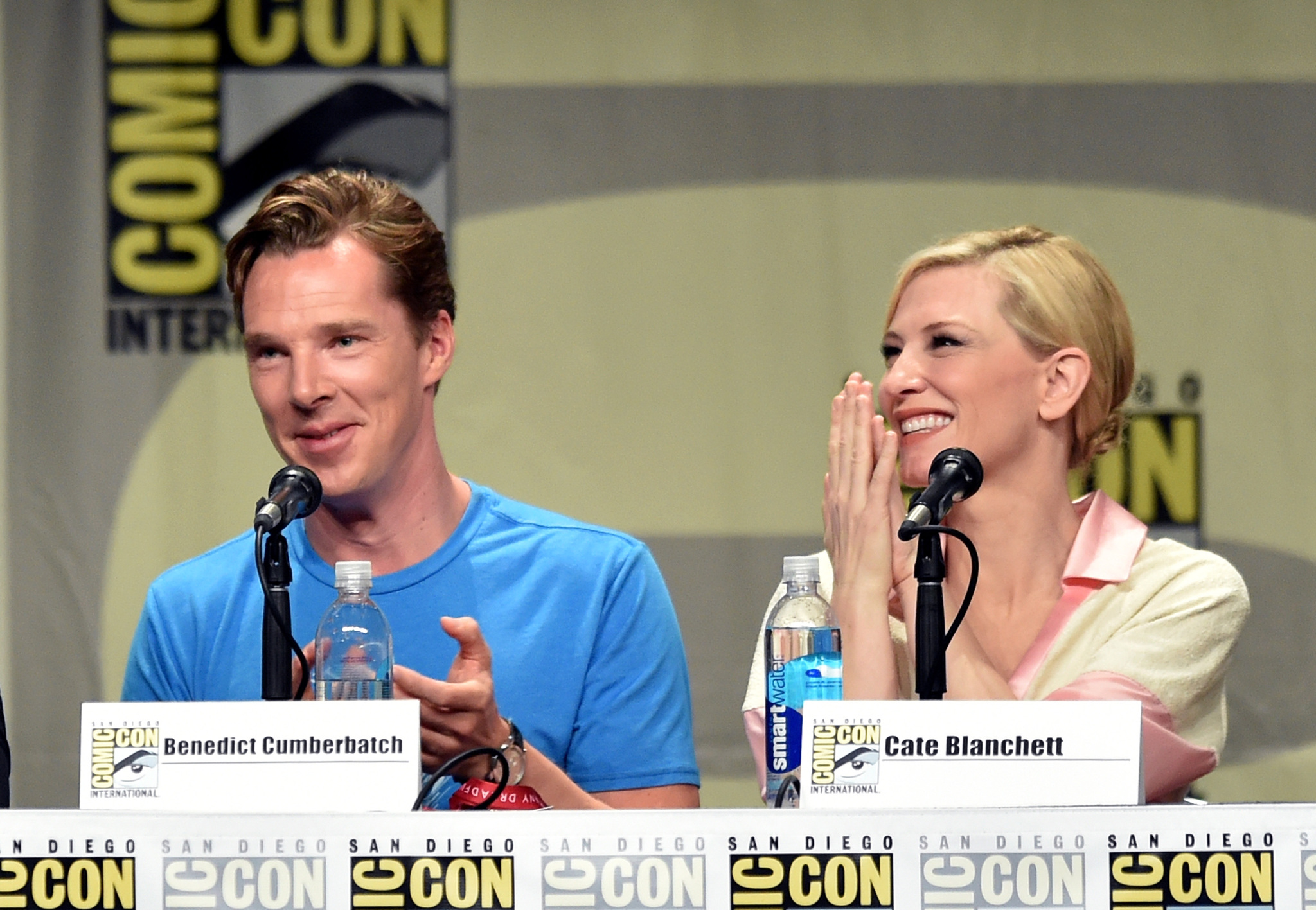 Cate Blanchett and Benedict Cumberbatch at event of Hobitas: Penkiu armiju musis (2014)