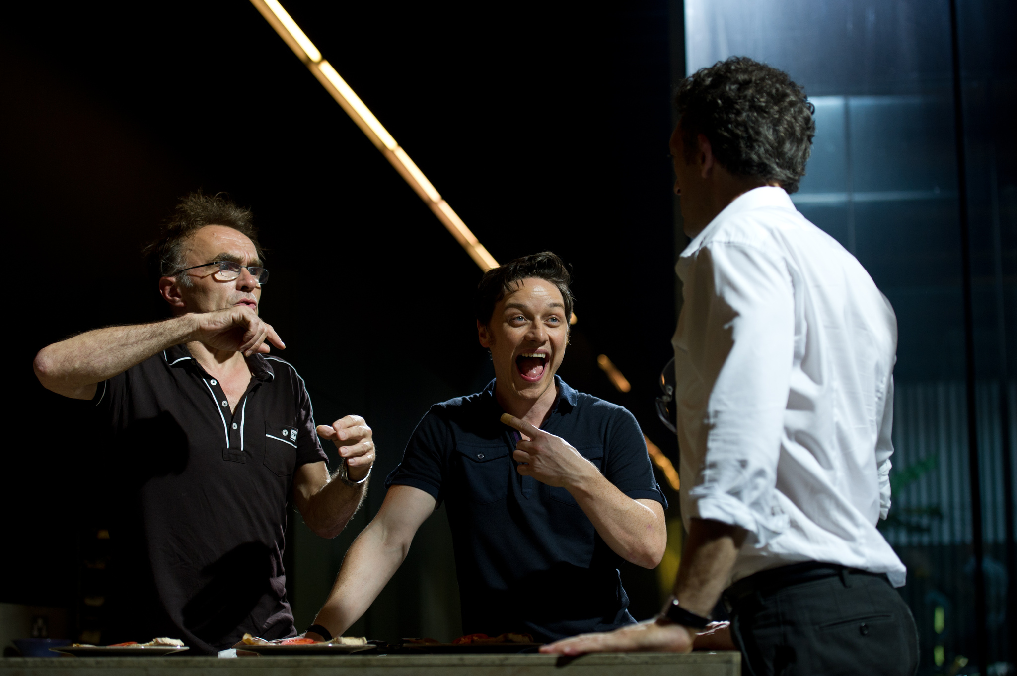 Still of Danny Boyle, Vincent Cassel and James McAvoy in Transo busena (2013)