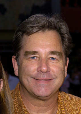 Beau Bridges at event of Van Helsing (2004)