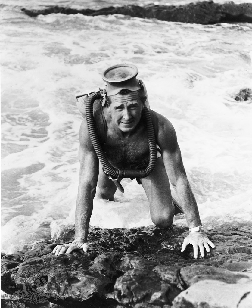 Still of Lloyd Bridges in Sea Hunt (1958)