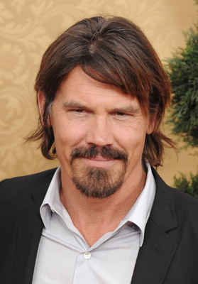 Josh Brolin at event of Valgyk, melskis, mylek (2010)