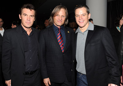 Matt Damon, Josh Brolin and Viggo Mortensen at event of The People Speak (2009)