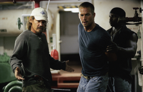 Still of Josh Brolin and Paul Walker in Into the Blue (2005)