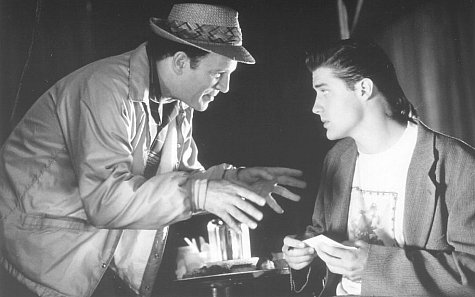 Still of Brendan Fraser and Albert Brooks in The Scout (1994)