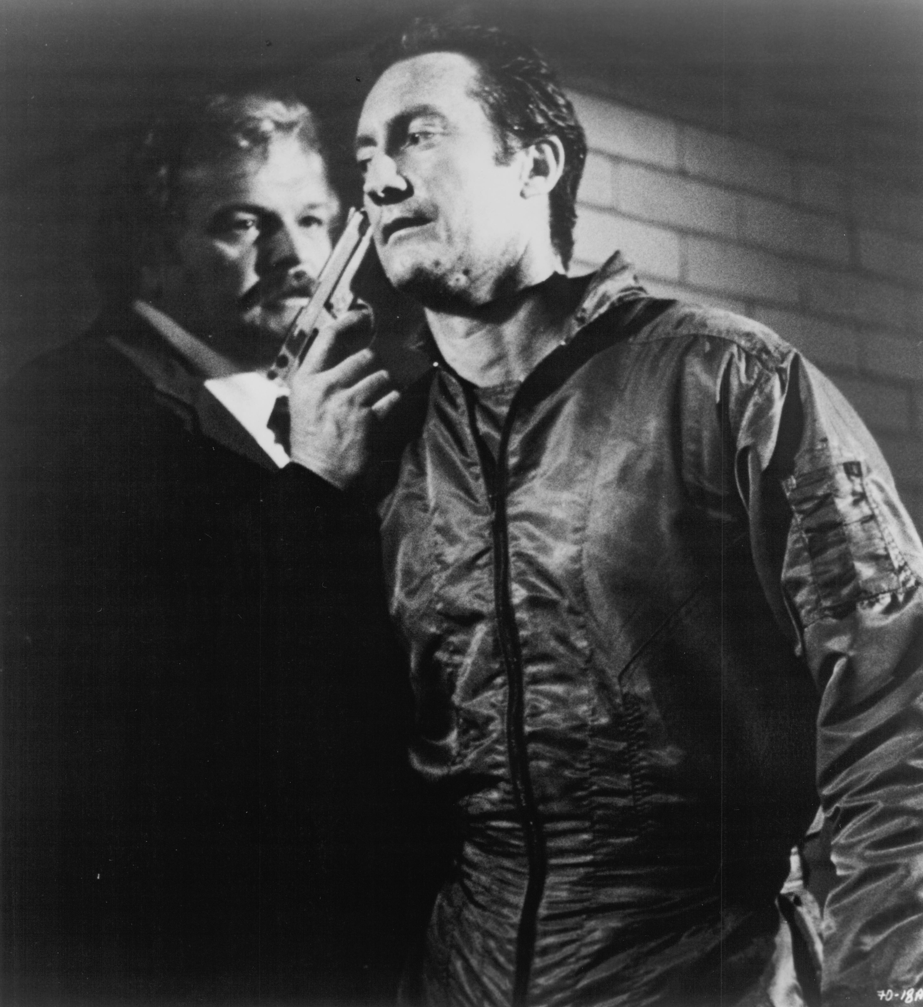 Still of Bryan Brown and Brian Dennehy in F/X (1986)