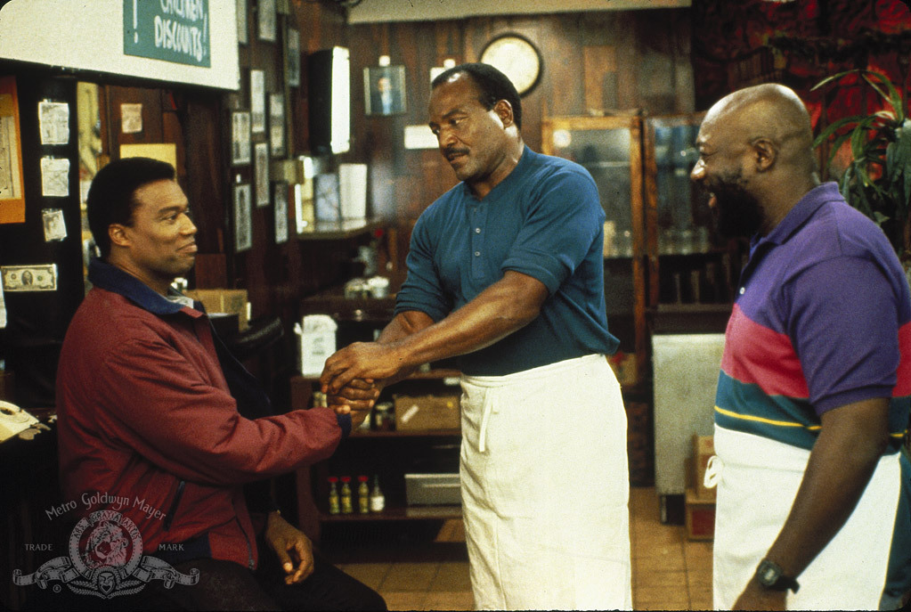 Still of Jim Brown, Isaac Hayes and Bernie Casey in I'm Gonna Git You Sucka (1988)