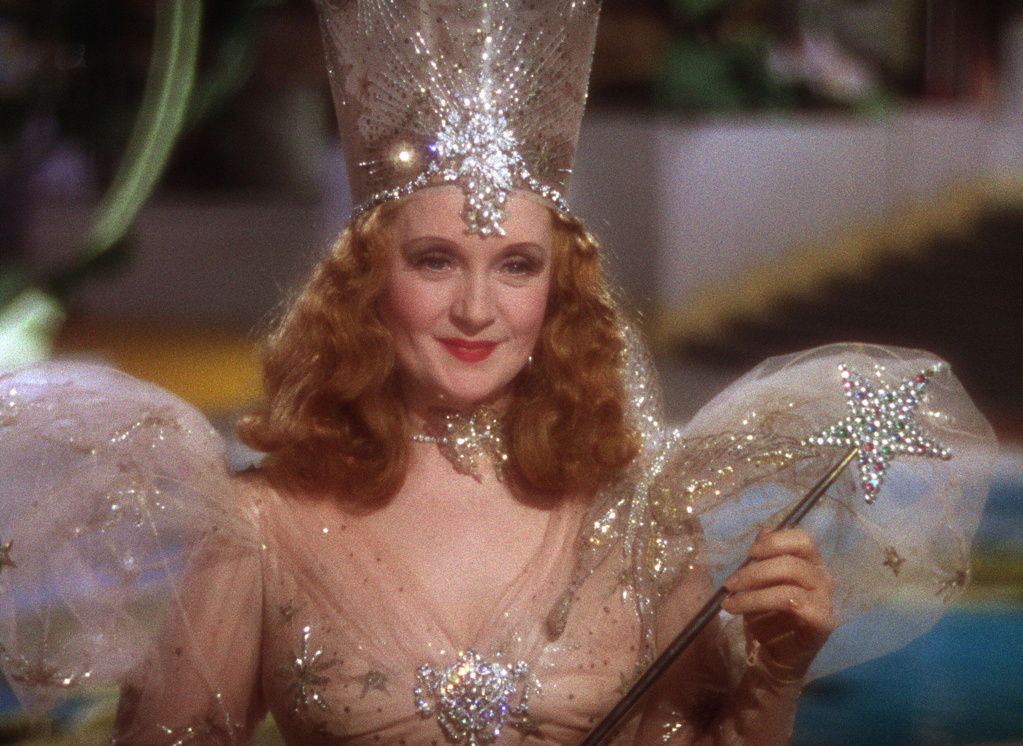 Still of Billie Burke in The Wizard of Oz (1939)