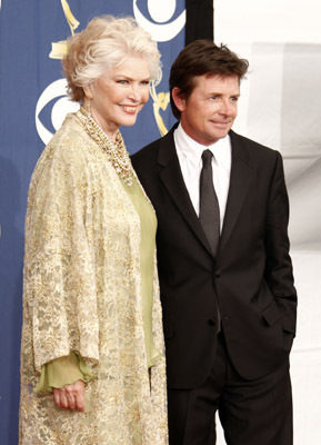 Michael J. Fox and Ellen Burstyn at event of The 61st Primetime Emmy Awards (2009)